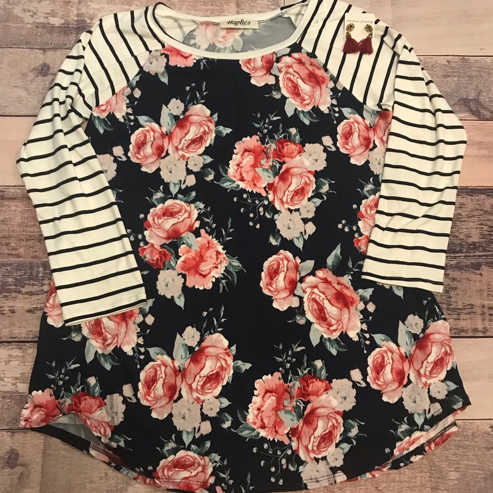 **SALE** Plus Navy Floral Stripe Raglan Blouse